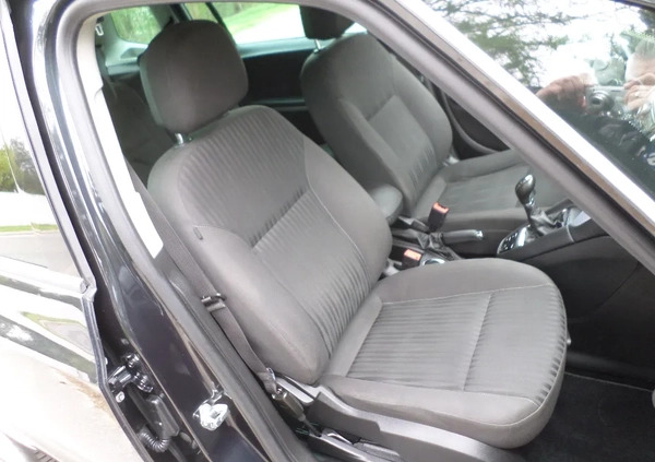 Opel Zafira cena 42900 przebieg: 159000, rok produkcji 2016 z Radom małe 781
